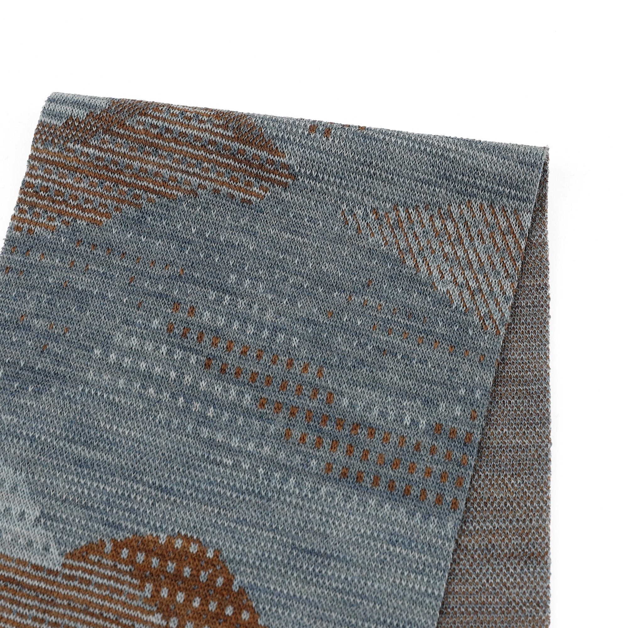 Mountain_Range_Merino_Jacquard_Mist_x3a_Brown_Swatch.jpg